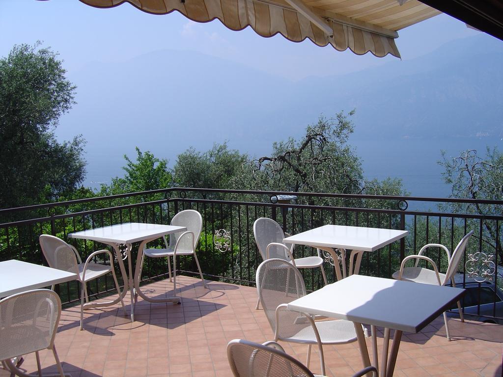 Hotel Residence Panoramica Brenzone sul Garda Exteriör bild